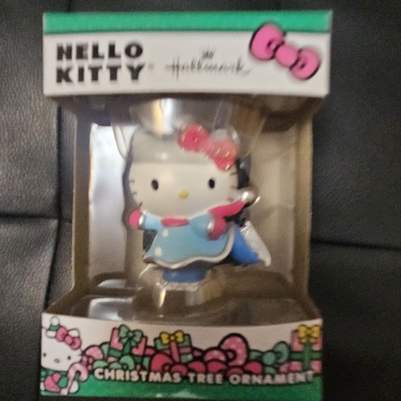 Hello kitty Christmas ornaments - Picture 2 of 6